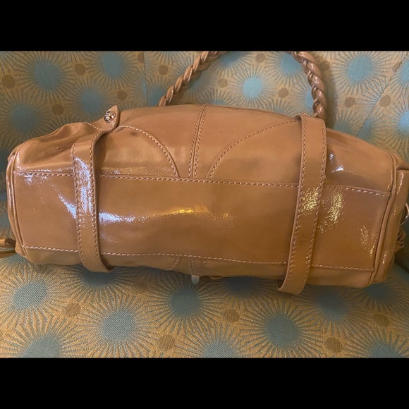 Francesco Biasia Patent Leather Handbag with duster and tags (not attached) - Picture 12 of 16